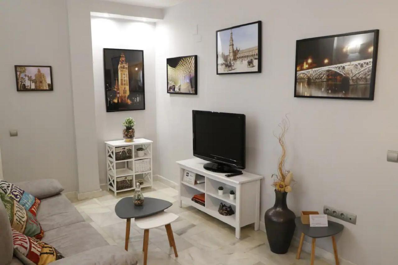 Apartamento Cristo De Burgos - Kainga Homes Seville Exterior photo