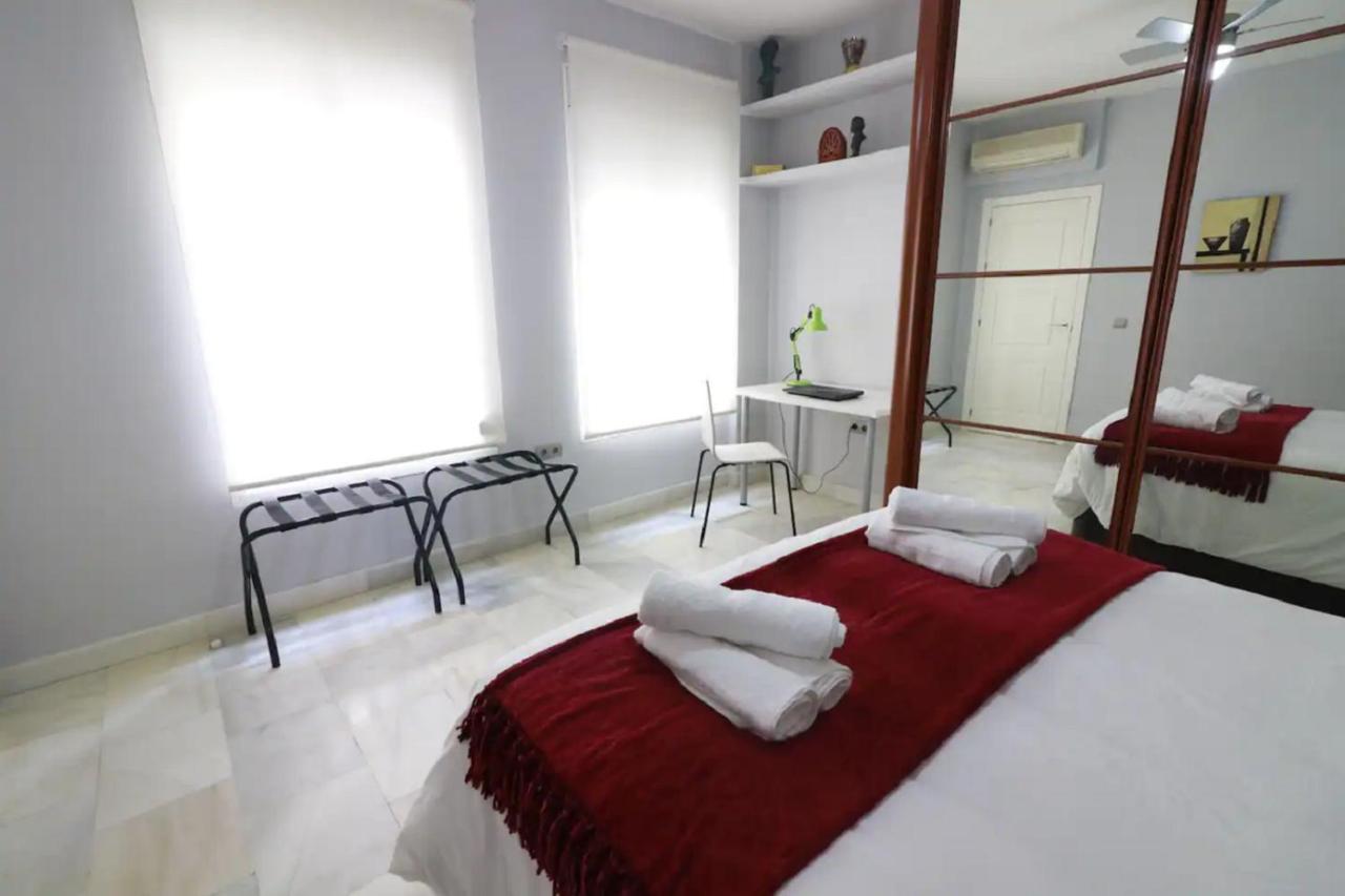 Apartamento Cristo De Burgos - Kainga Homes Seville Exterior photo